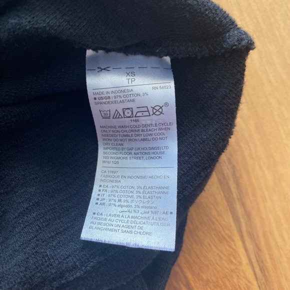 Black mock neck shirt - Picture 5 of 6